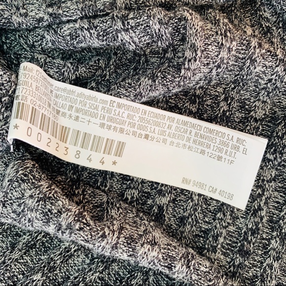 Forever 21 Loose Fit Ribbed Sweater - Picture 7 of 8